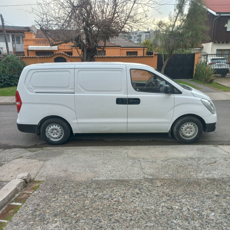 Hyundai H1 — foto 7 de 14