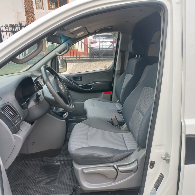 Hyundai H1 — foto 9 de 14