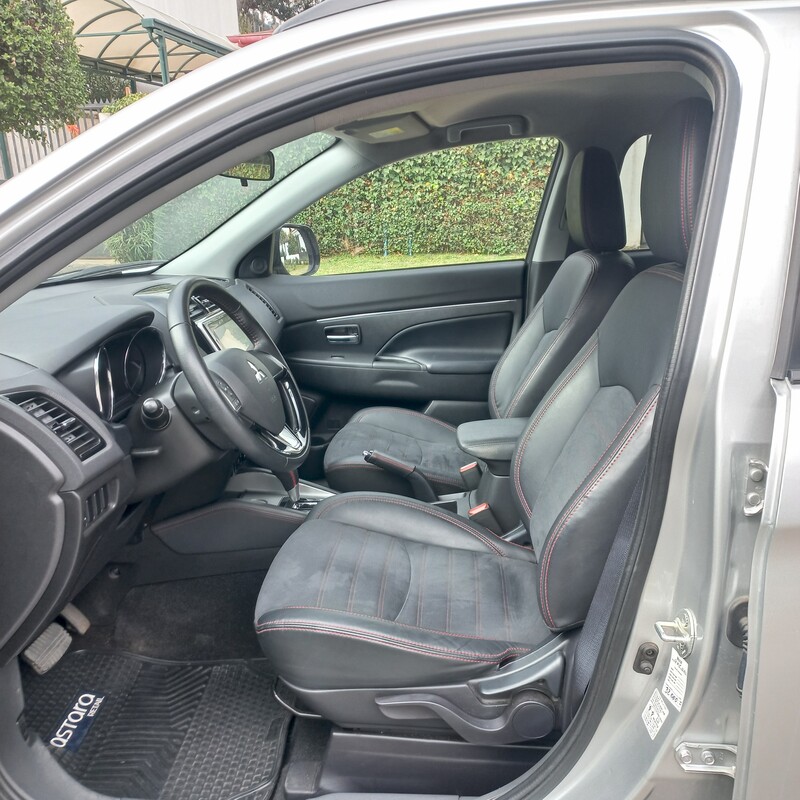 Mitsubishi Asx — foto 9 de 20