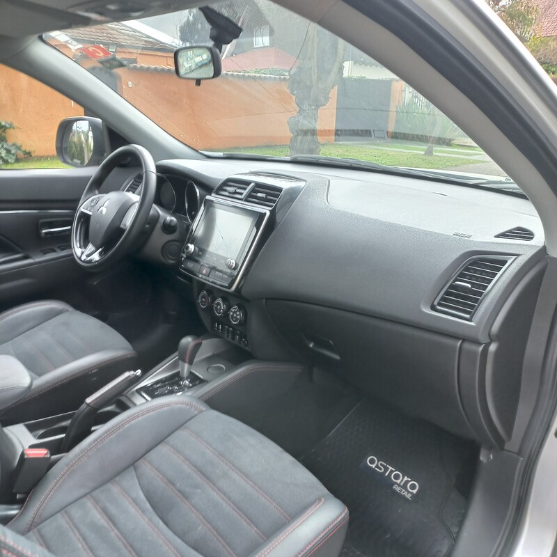 Mitsubishi Asx — foto 13 de 20
