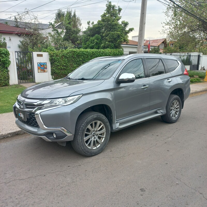 Mitsubishi Montero Sport